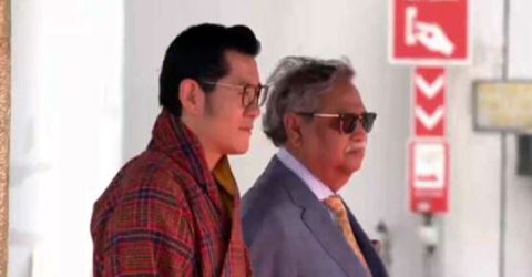 ভুটানের রাজা ঢাকায়
