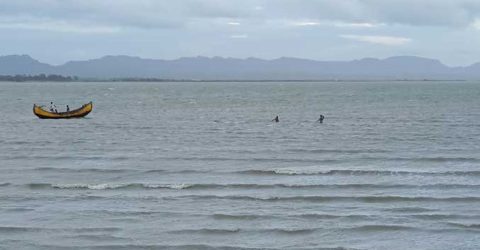 শাহপরীর দ্বীপ ও সেন্টমার্টিনে ভেসে আসছে গোলাগুলির শব্দ