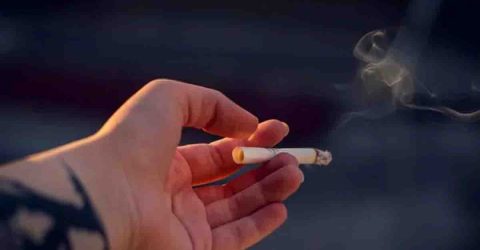 সেহরি-ইফতারের পর ধূমপান করা যাবে?
