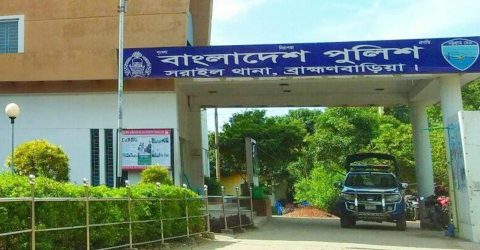 পাওনা টাকা চাওয়ায় বন্ধুকে ছুরিকাঘাতে হত্যা