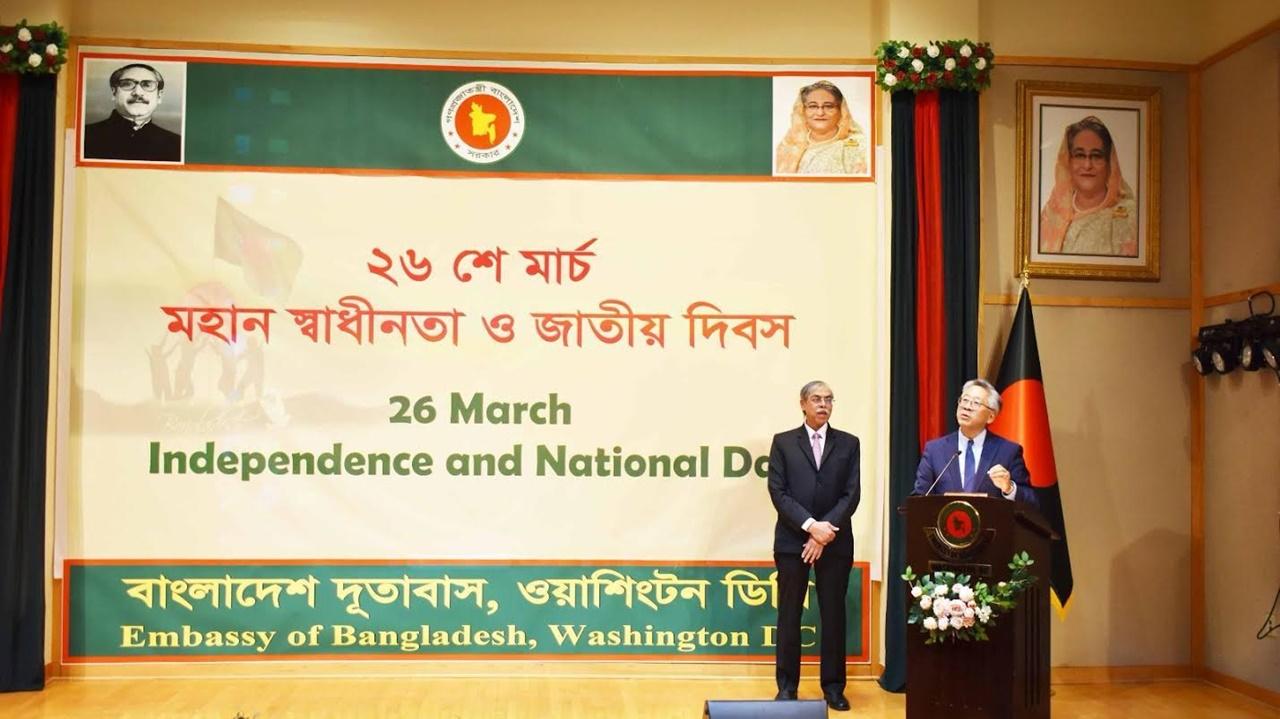 বাংলাদেশি আমেরিকানদের ভূয়সী প্রশংসা ডোনাল্ড লু’র