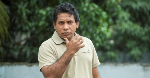 আরও এক নতুন লুকে মোশাররফ করিম