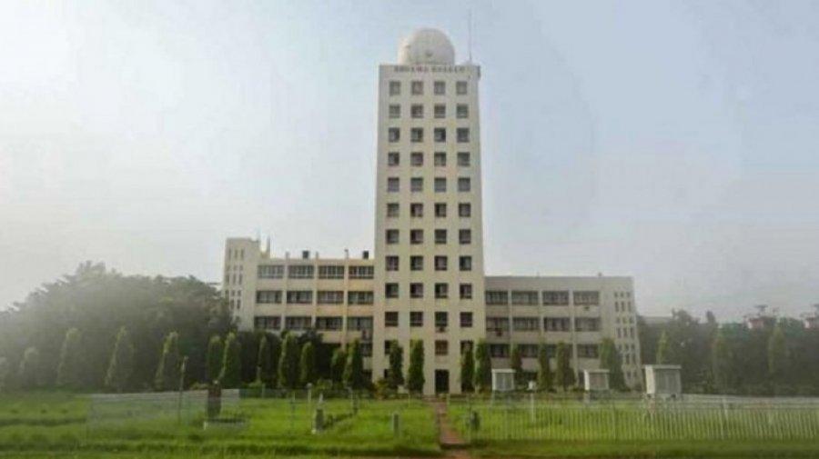 আজকের আবহাওয়া: ঝড়ো হাওয়াসহ বৃষ্টির আভাস