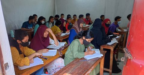 ‘হিট অ্যালার্টে’ স্কুল-কলেজ বন্ধ, চলছে কোচিং সেন্টার