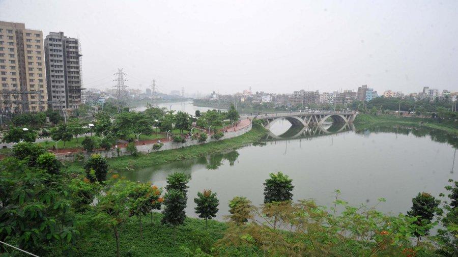 হাতিরঝিল থেকে যুবকের লাশ উদ্ধার