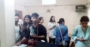 আগরতলায় সার্ভারে ত্রুটি, আখাউড়া স্থলবন্দর দিয়ে যাত্রী পারাপার বন্ধ