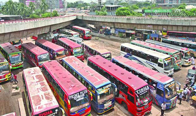 জরিমানা করায় চট্টগ্রাম থেকে ৬৮ রুটে বাস বন্ধ