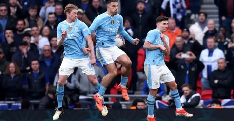 আরেকটি শিরোপার সামনে ম্যানসিটি, প্রতিপক্ষ হবে কে?