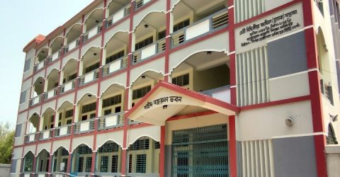 নওগাঁয় মাদ্রাসায় নিয়োগ বানিজ্যের অভিযোগ