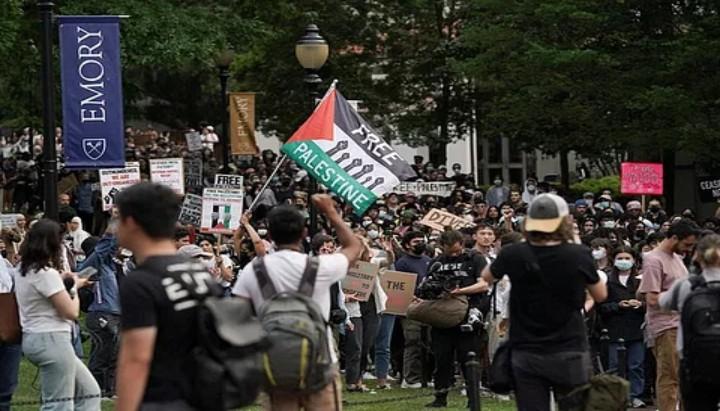 ভিয়েতনাম যুদ্ধের পর যুক্তরাষ্ট্রে শিক্ষার্থীদের সবচেয়ে বড় বিক্ষোভ