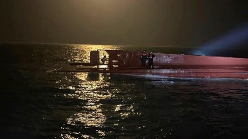 কলেরা থেকে বাঁচতে যাত্রা, নৌকা ডুবে প্রাণ গেল ৯০ জনের