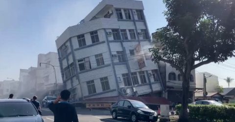 এক রাতেই ৮০ বার কাঁপলো তাইওয়ান!