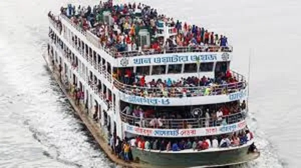 বরিশাল-ঢাকা নৌরুটে ঈদযাত্রায় লঞ্চের আগাম টিকেট বিক্রি শুরু