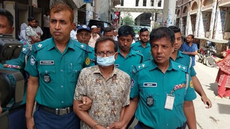 ম্যাজিস্ট্রেটসহ গ্যাস বাবুকে নিয়ে ফোন উদ্ধারে অভিযানের নির্দেশ