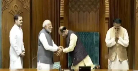 ভারতে স্পিকার নির্বাচিত হলেন ওম বিড়লা, আসনে বসালেন মোদি-রাহুল