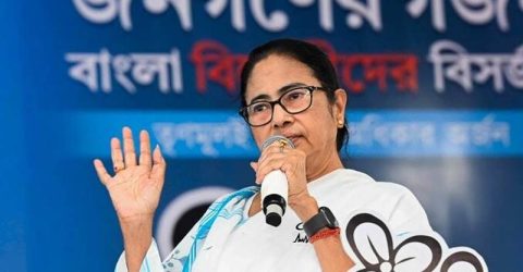 ফারাক্কা চুক্তি নবায়ন নিয়ে ক্ষুব্ধ মমতা