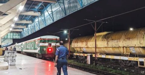 সাড়ে ৮ ঘণ্টা পর সিলেটের সঙ্গে সারাদেশের রেল যোগাযোগ স্বাভাবিক