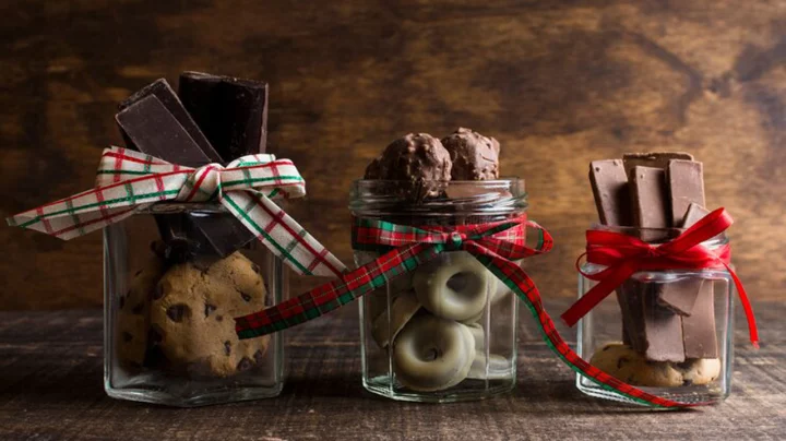 যে কারণে উপহার হিসেবে চকলেট সেরা