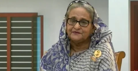 রায়ের বিরুদ্ধে আন্দোলন করে শিক্ষার্থীরা সময় নষ্ট করছে: প্রধানমন্ত্রী