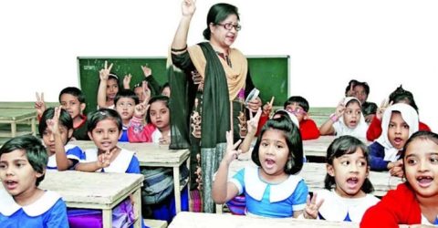 বৃষ্টি-বন্যার মধ্যেই আজ খুলছে প্রাথমিক বিদ্যালয়