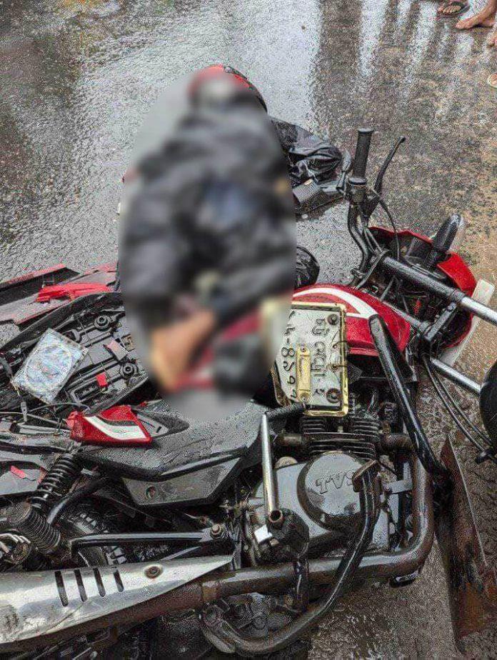 আখতারুজ্জামান ফ্লাইওভারে মোটরসাইকেল আরোহী নিহত