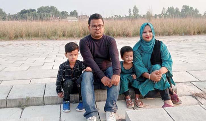 বুলেটের আঘাত কেড়ে নিয়েছে পরিবারটির হাসি