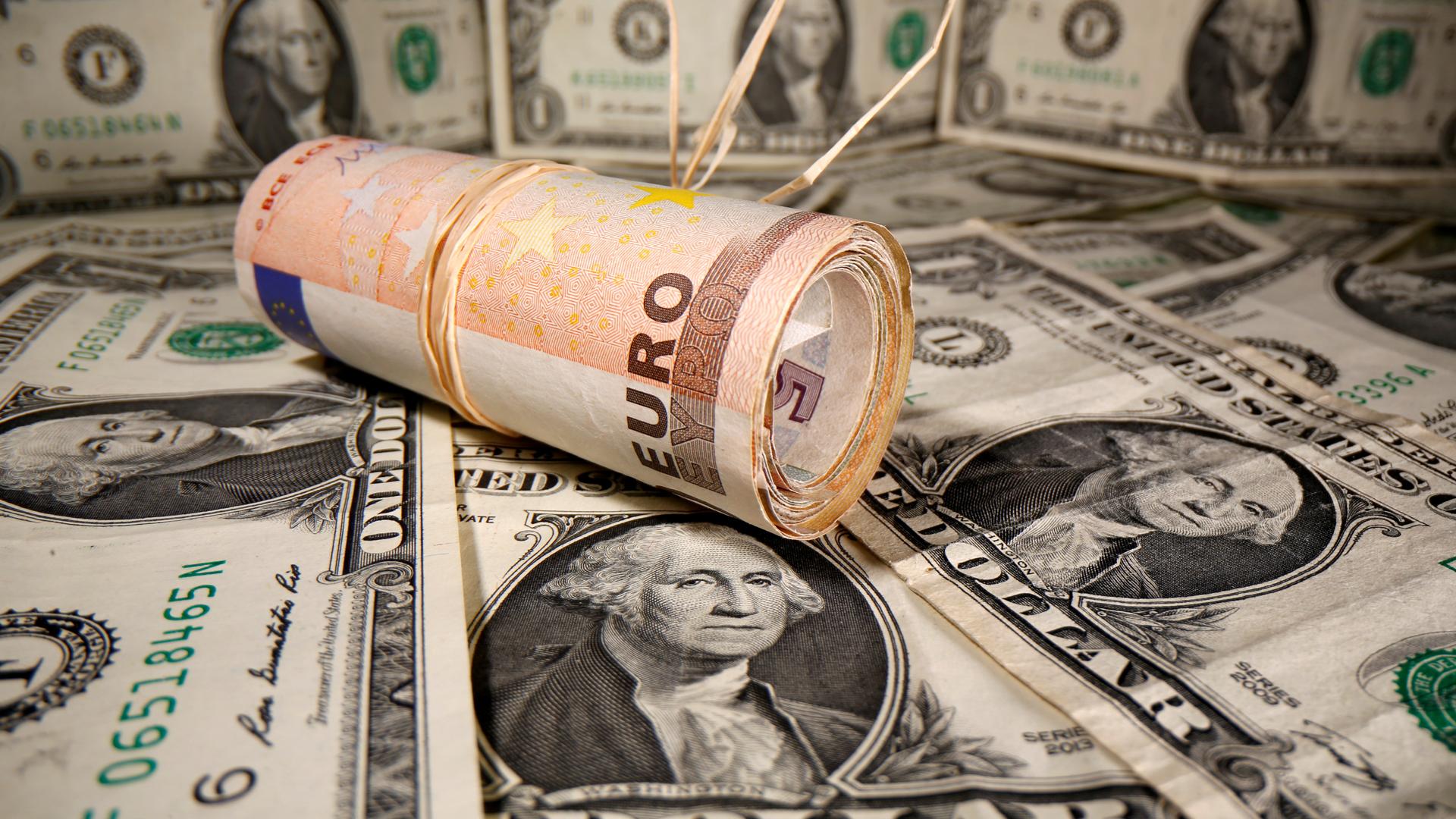 নতুন অর্থবছরের ১৩ দিনে এলো ৯৮ কোটি ডলার রেমিট্যান্স