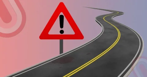 ঢাকা-মাওয়া এক্সপ্রেসওয়েতে মাইক্রোবাস দুর্ঘটনায় চালক নিহত