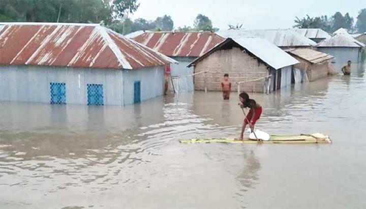 দেশজুড়ে দীর্ঘমেয়াদি বন্যার শঙ্কা, প্লাবিত হবে কী রাজধানী?