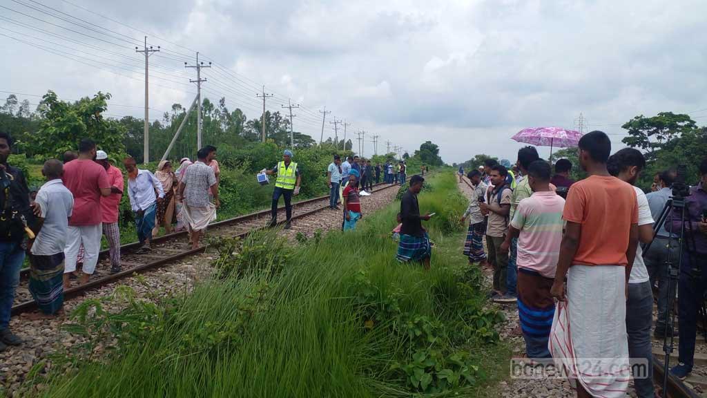 রেললাইনে ৫ লাশ নিয়ে ধোঁয়াশা, মুখের ছবি তুলে পাঠানো হচ্ছে স্টেশনে স্টেশনে
