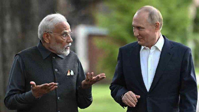 সামরিক বাহিনীর সহায়তাকারী ভারতীয়দের অব্যাহতি দিতে রাজি রাশিয়া