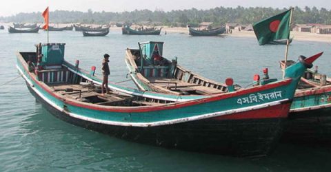 ৩৩ দিন পর স্বাভাবিক হলো টেকনাফ-সেন্টমার্টিন নৌ চলাচল