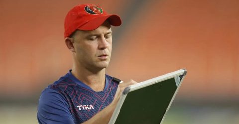 আফগানদের কোচ থাকতেই অন্য দলের দায়িত্বে ট্রট