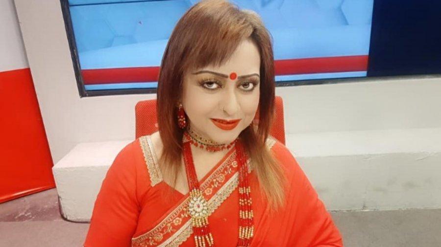 গুরুতর অসুস্থ হয়ে হাসপাতালে অঞ্জনা