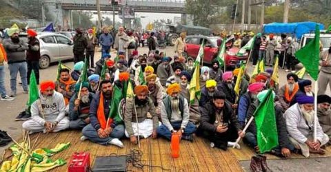 কৃষক বিদ্রোহে অচল পাঞ্জাব, ২০০ ট্রেন বাতিল