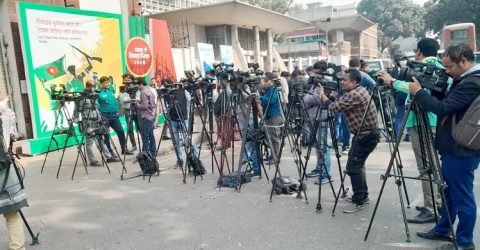 আশ্বাসের পরও সচিবালয়ে সাংবাদিকদের প্রবেশের অনুমতি মেলেনি