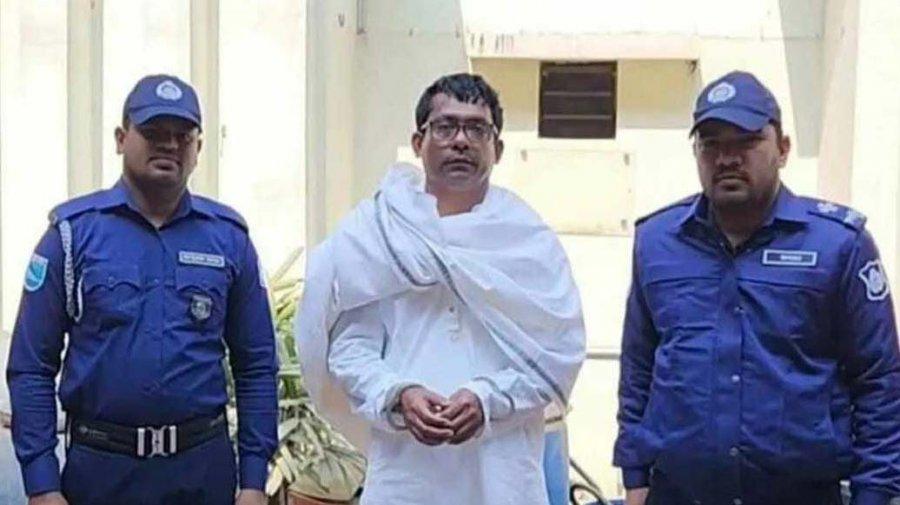 নারায়ণগঞ্জে সাবেক কাউন্সিলর গ্রেফতার