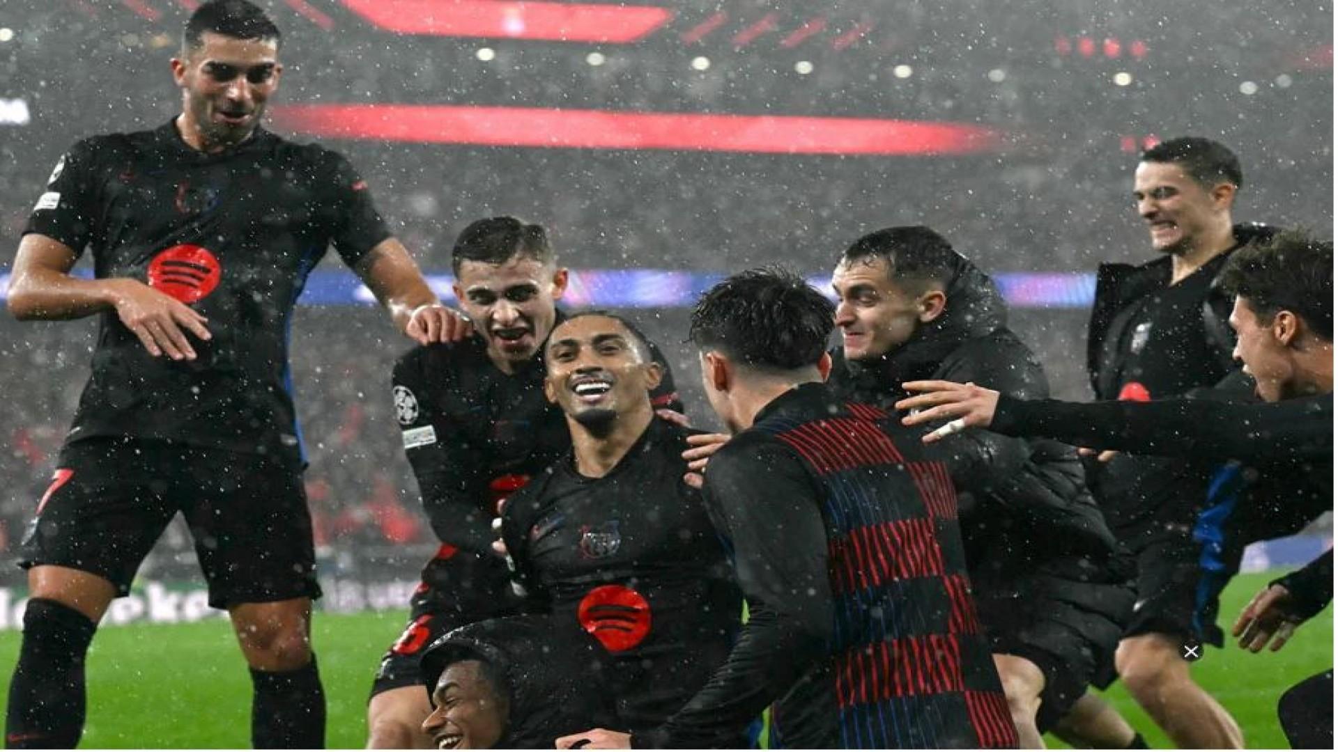 বেনফিকাকে ৫-৪ গোলে চ্যাম্পিয়ন্স লিগের শেষ ষোলোতে বার্সা