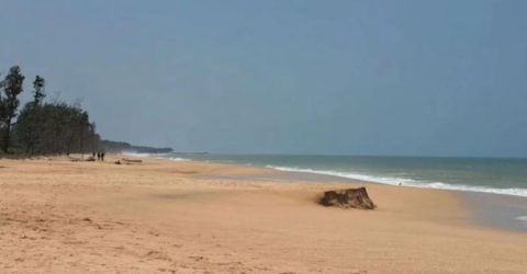 অস্ট্রেলিয়ার সাগরপাড়ে রহস্যময় বস্তু, ৯ সৈকতে প্রবেশ নিষেধাজ্ঞা