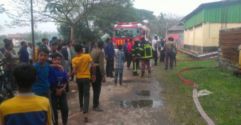 গাজীপুরে রিসাইক্লিং কারখানায় লাগা আগুন দুই ঘণ্টা পর নিয়ন্ত্রণে