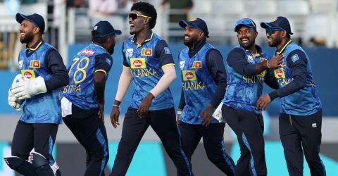দাপুটে জয়ে ধবলধোলাই এড়াল শ্রীলঙ্কা