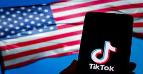 নিষেধাজ্ঞা কার্যকরের আগেই যুক্তরাষ্ট্রে বন্ধ হল টিকটক
