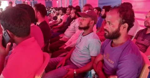 ভারত থেকে মুক্ত হয়ে চট্টগ্রামে পৌঁছেছেন ৯০ নাবিক-জেলে