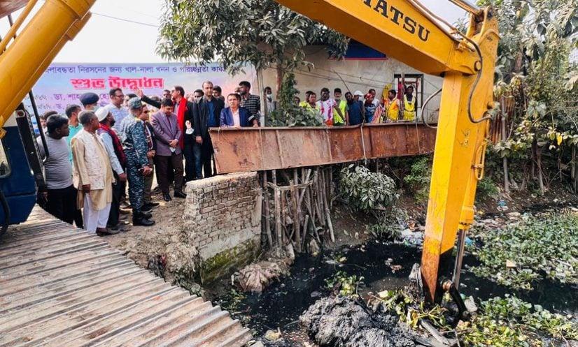 জলাবদ্ধতা: সরকারের কাছে ২৯৮ কোটি টাকা চেয়েছেন চসিক মেয়র