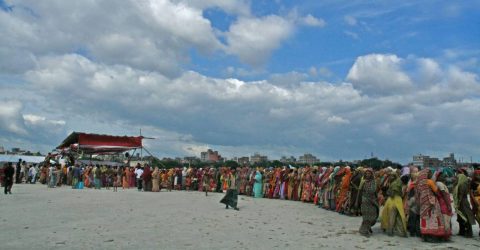 ঢাকায় সবচেয়ে বেশি গরিব