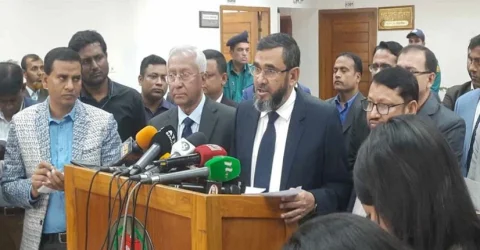 একসঙ্গে জাতীয় ও স্থানীয় নির্বাচন সম্ভব নয়: ইসি