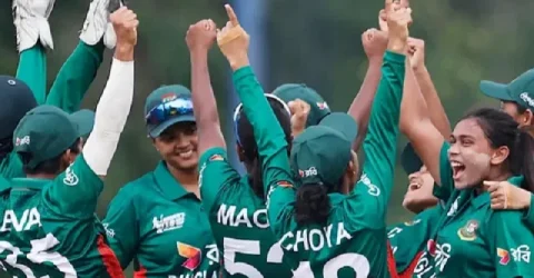 সুপার ওভারে বিশ্বকাপের রানার্স আপ ইংল্যান্ডকে হারাল বাংলাদেশ