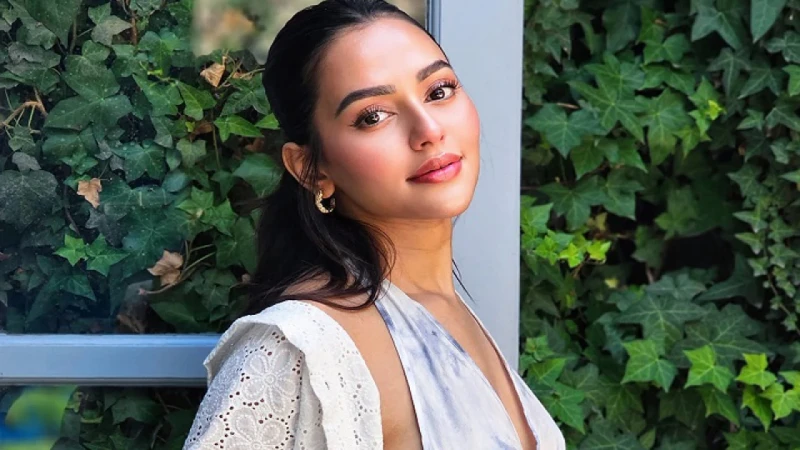 ৭ বছর পর ফিরছেন ফারিয়া