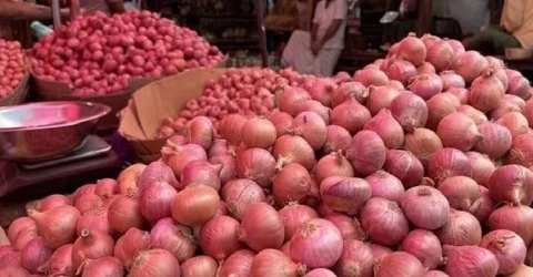 ফের বাড়ছে পেঁয়াজের দাম