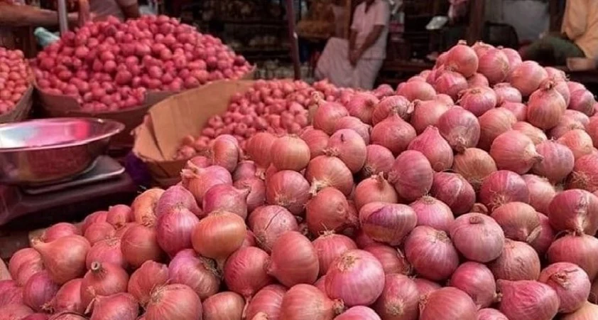 ফের বাড়ছে পেঁয়াজের দাম